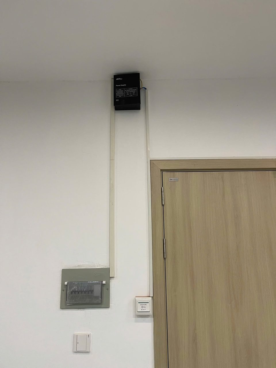 DigiPlus lắp hệ thống kiểm so&aacute;t cửa nguồn ZKTeco tại doanh nghiệp