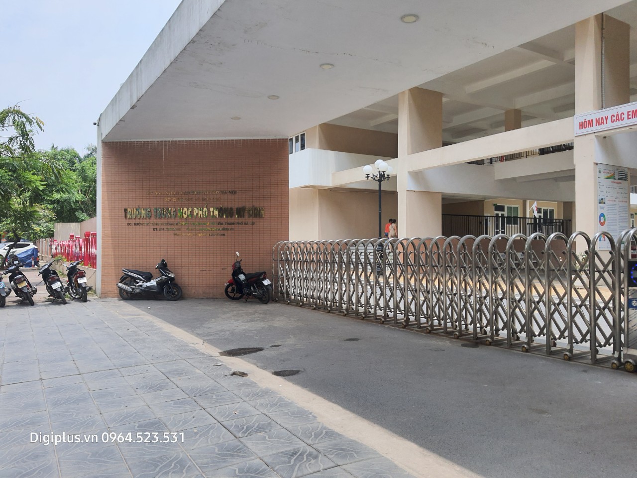 Ho&agrave;n th&agrave;nh hệ thống phần mềm quản l&yacute; suất ăn tại Canteen trường THPT Mỹ Đ&igrave;nh